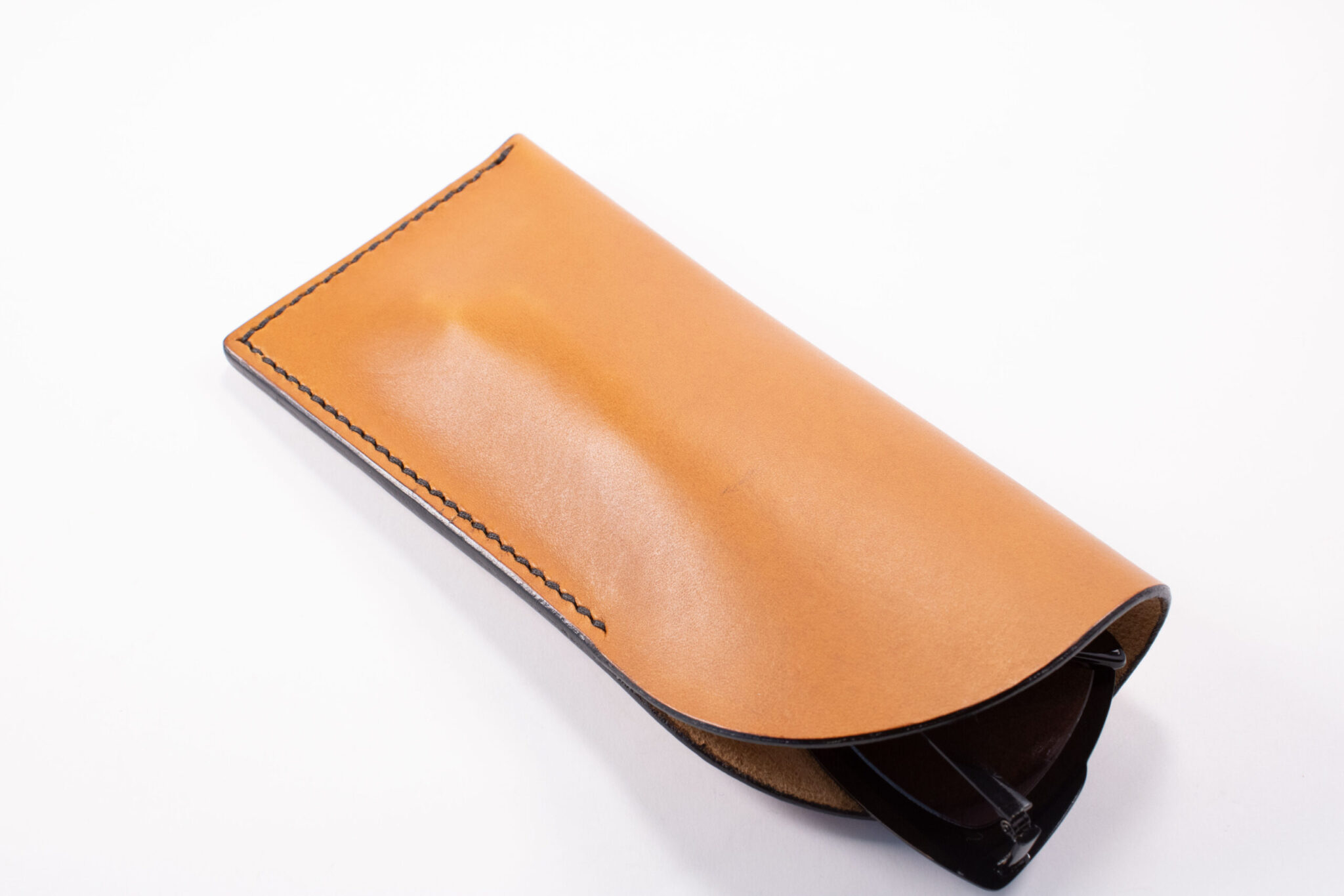 Product image of FredFloris leather soft glasses case