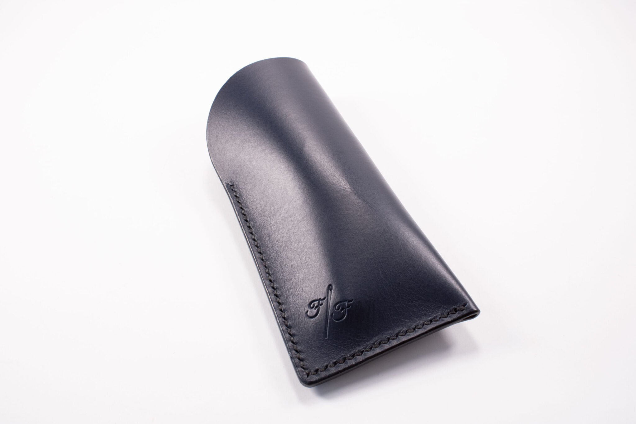 Product image of FredFloris handmade full-grain leather glasses case