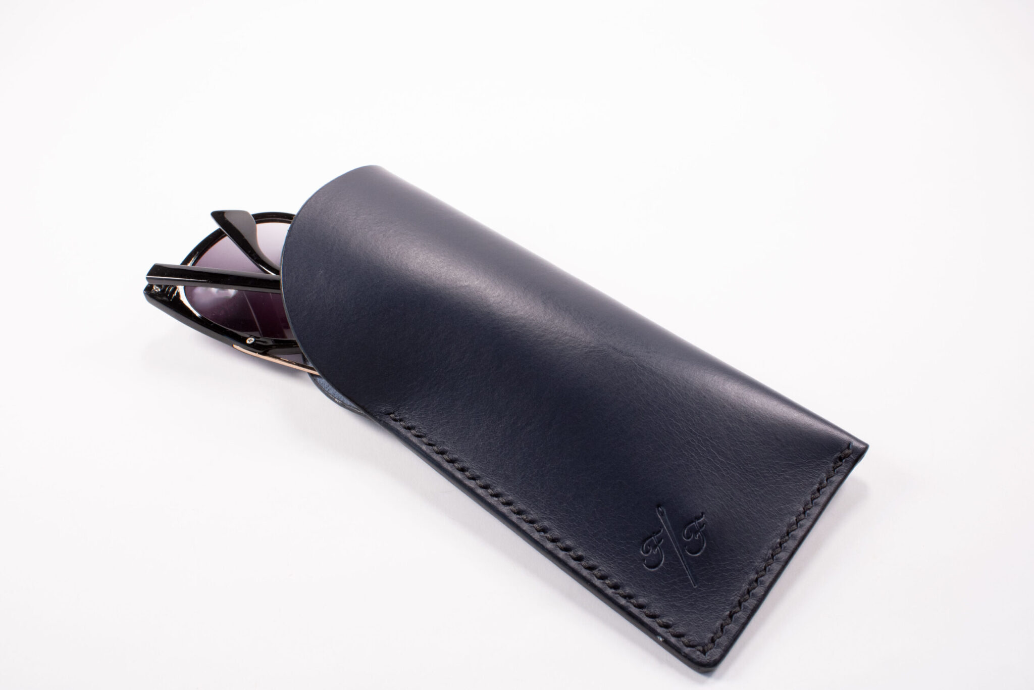 Product image of FredFloris leather glasses case