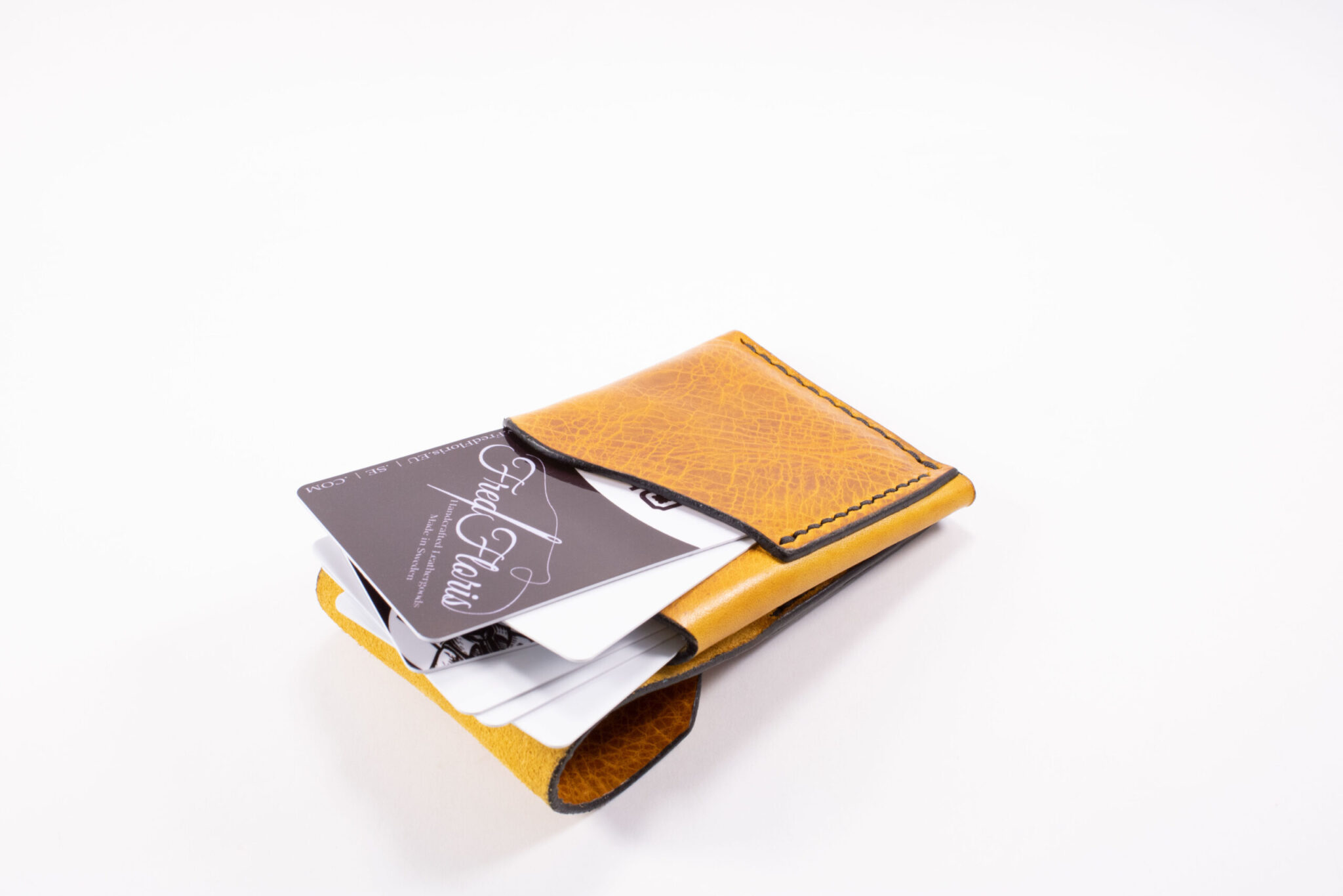 Product image of FredFloris slim leather wallet