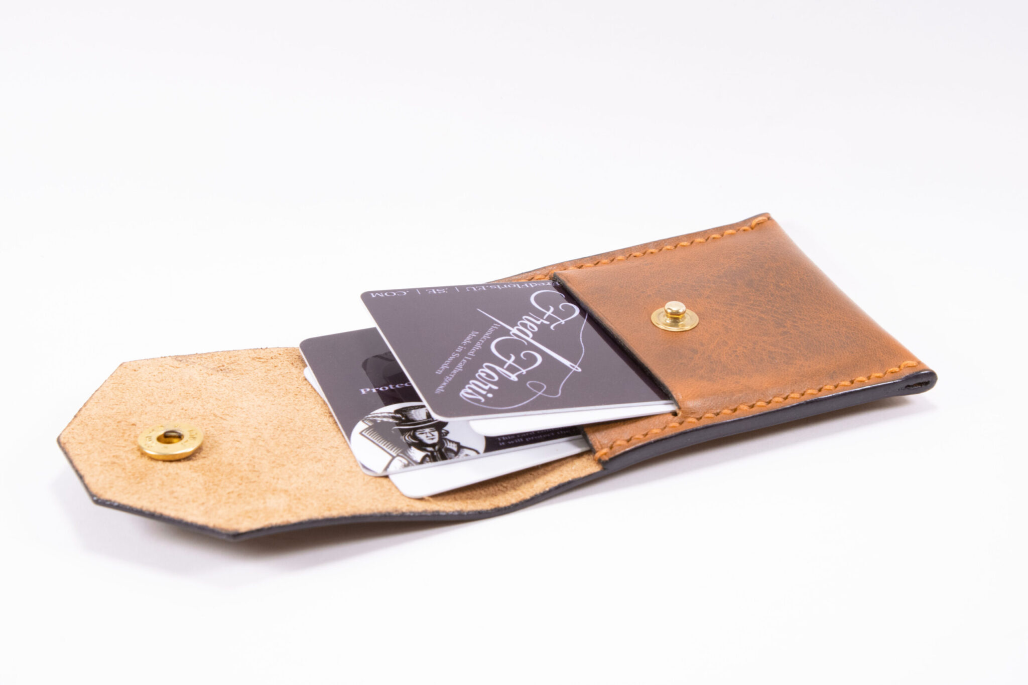 Product image of FredFloris slim leather credit card wallet