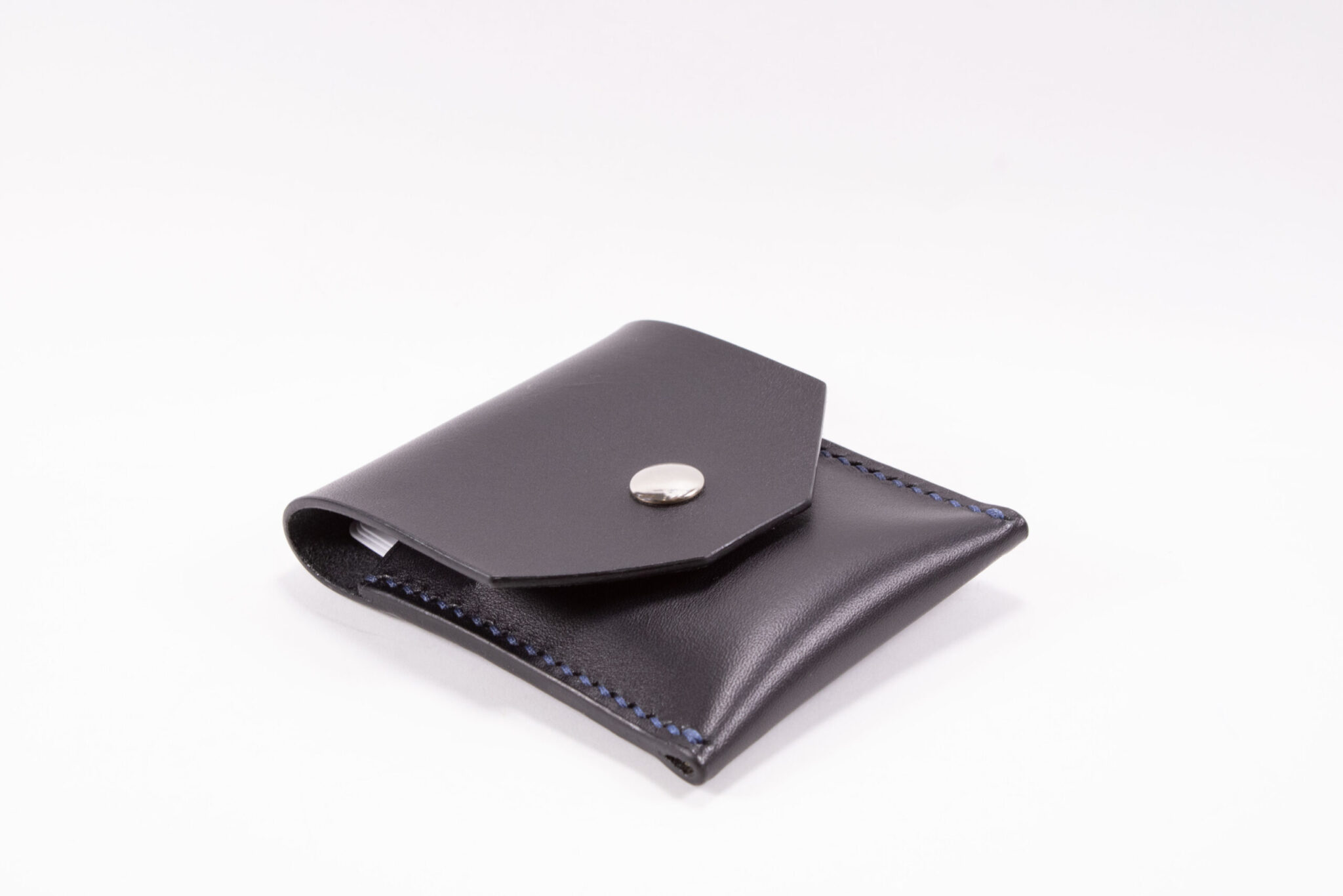 Product image of FredFloris slim leather credit card wallet