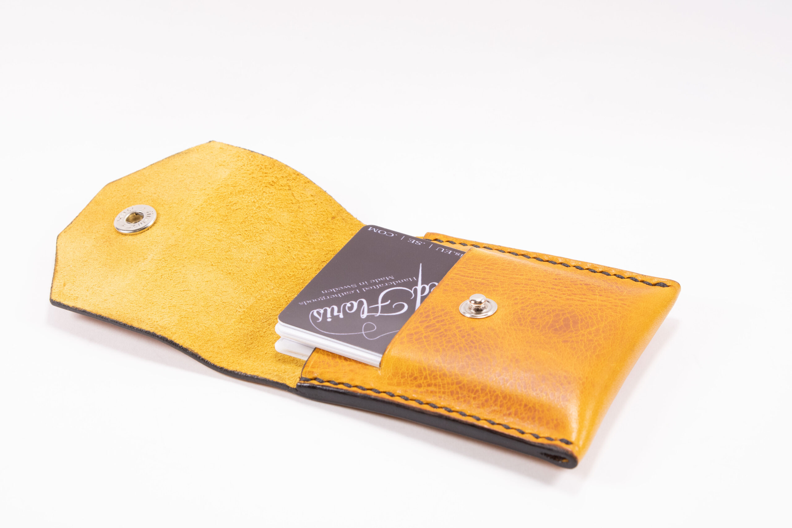 Product image of FredFloris leather card wallet