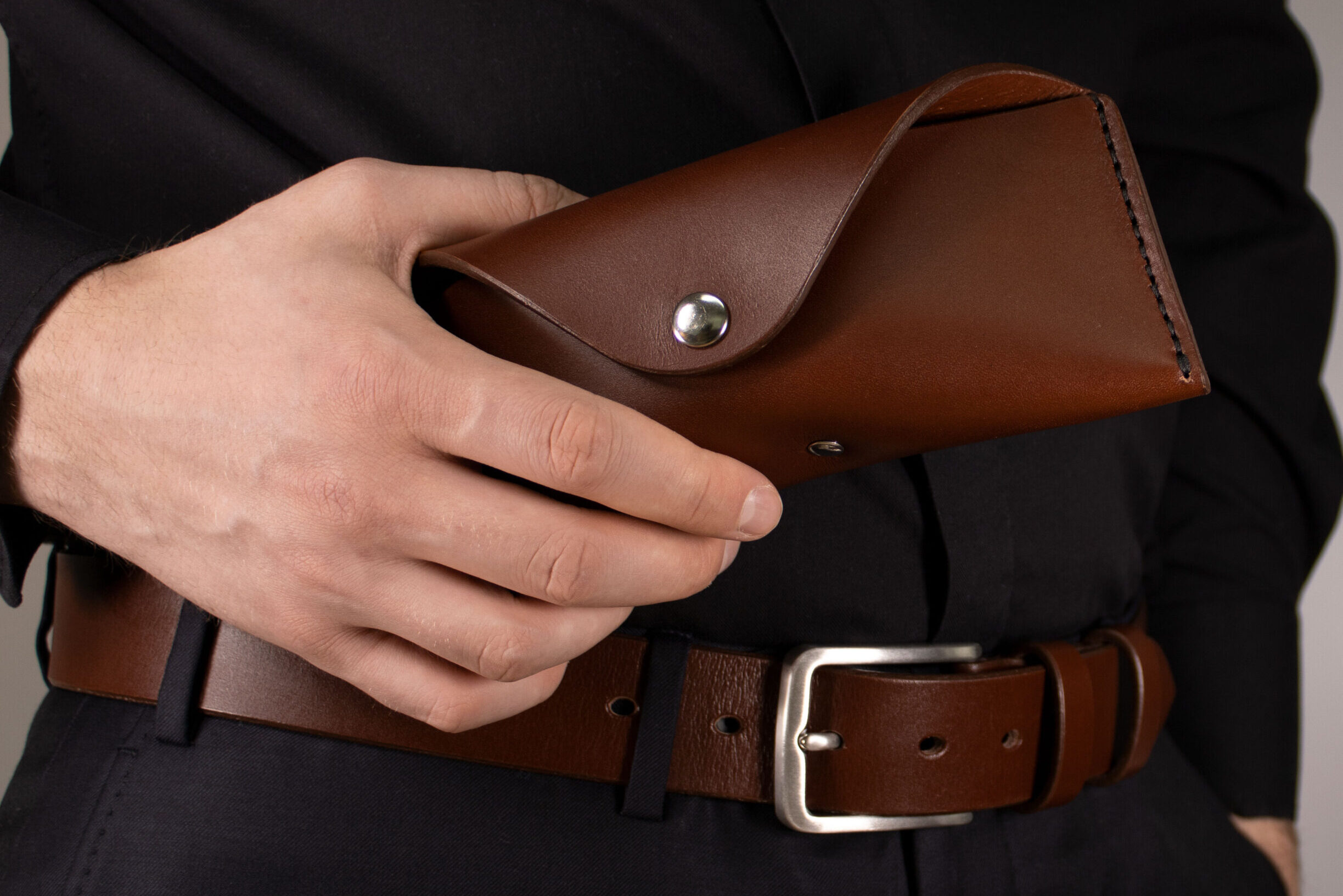 FredFloris レザーメガネケースの商品イメージ