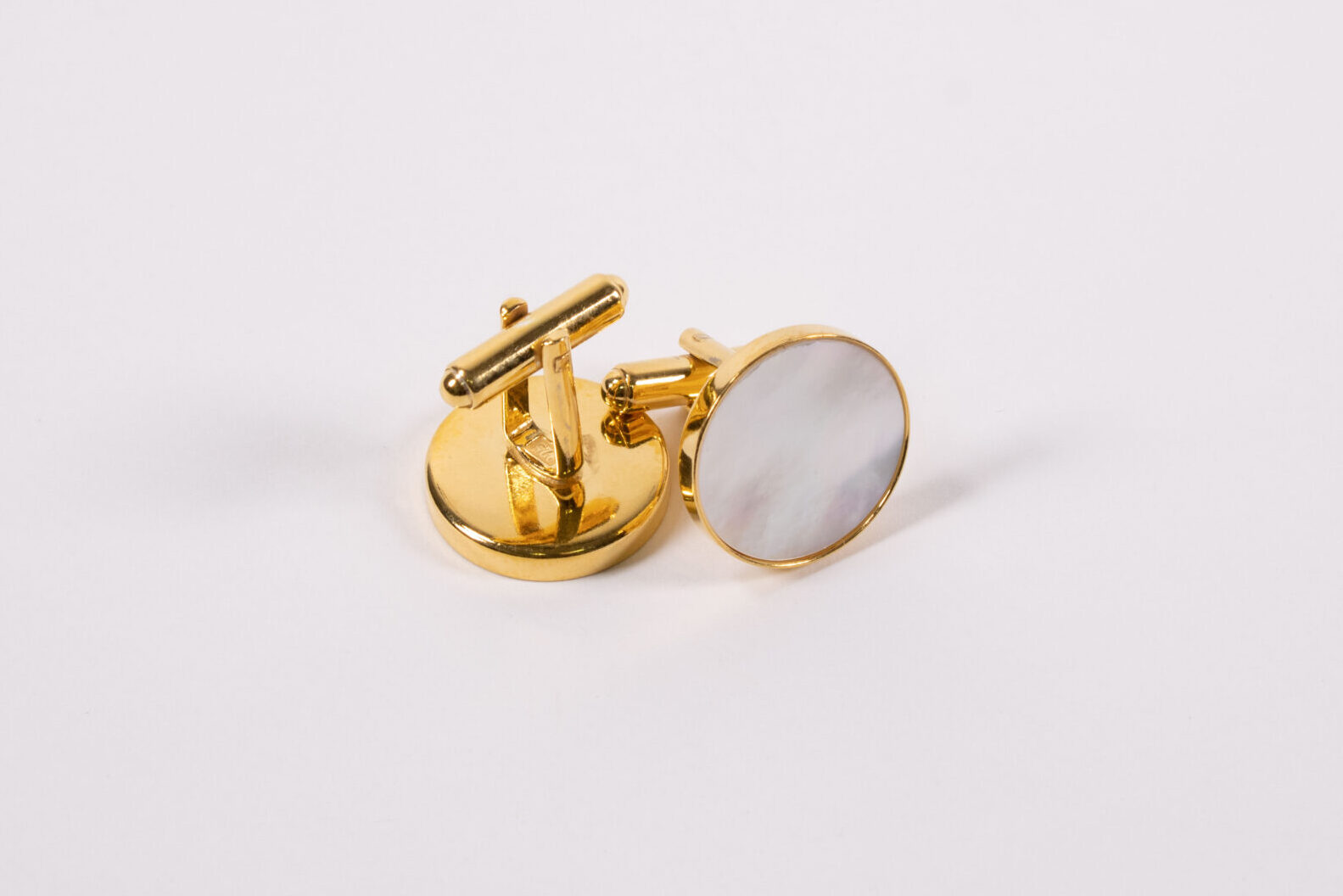 Produktbild zu FredFloris Manschettenknöpfe aus Perlmutt-Edelsteinen