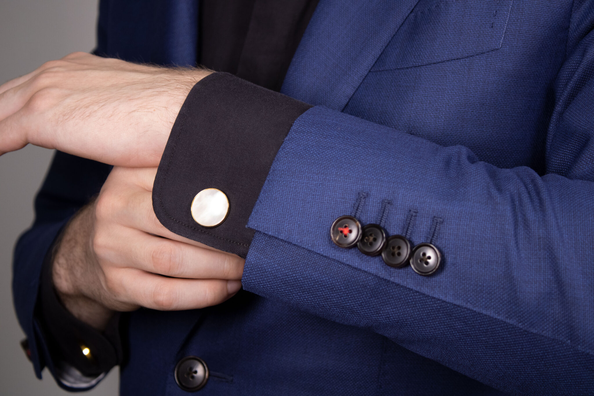 Product image of FredFloris Mother of pearls shirt cufflinks