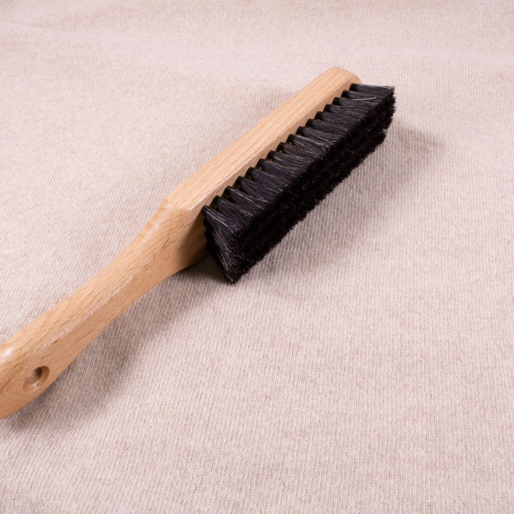 Image produit de la brosse à tissu en poils de cheval FredFloris