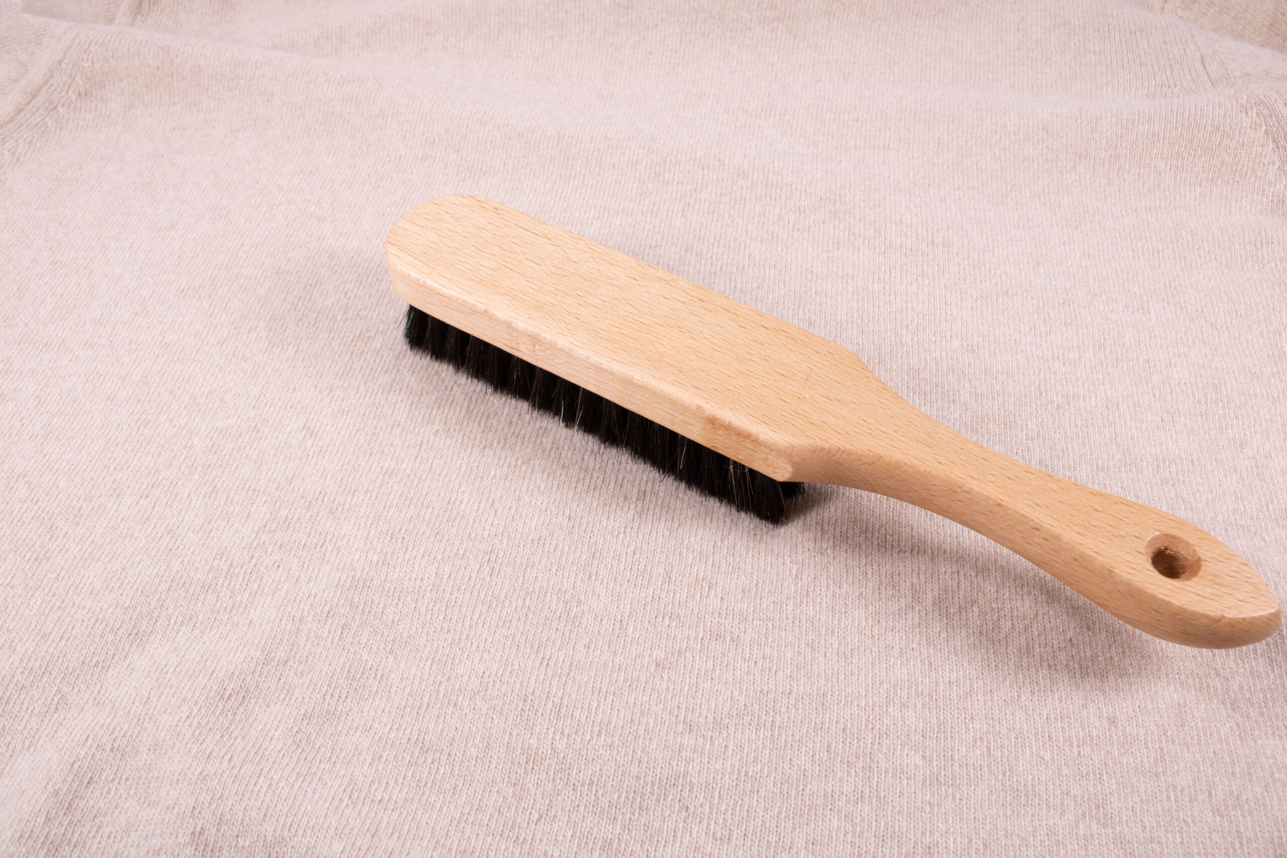 Produktbillede af FredFloris tøjbørste af hestehår