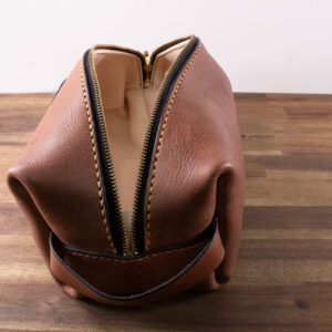Product image of FredFloris full-grain leather travel dopp kit Toiletry bag