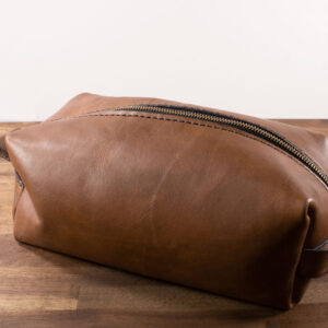 Product image of FredFloris full-grain leather travel dopp kit Toiletry bag