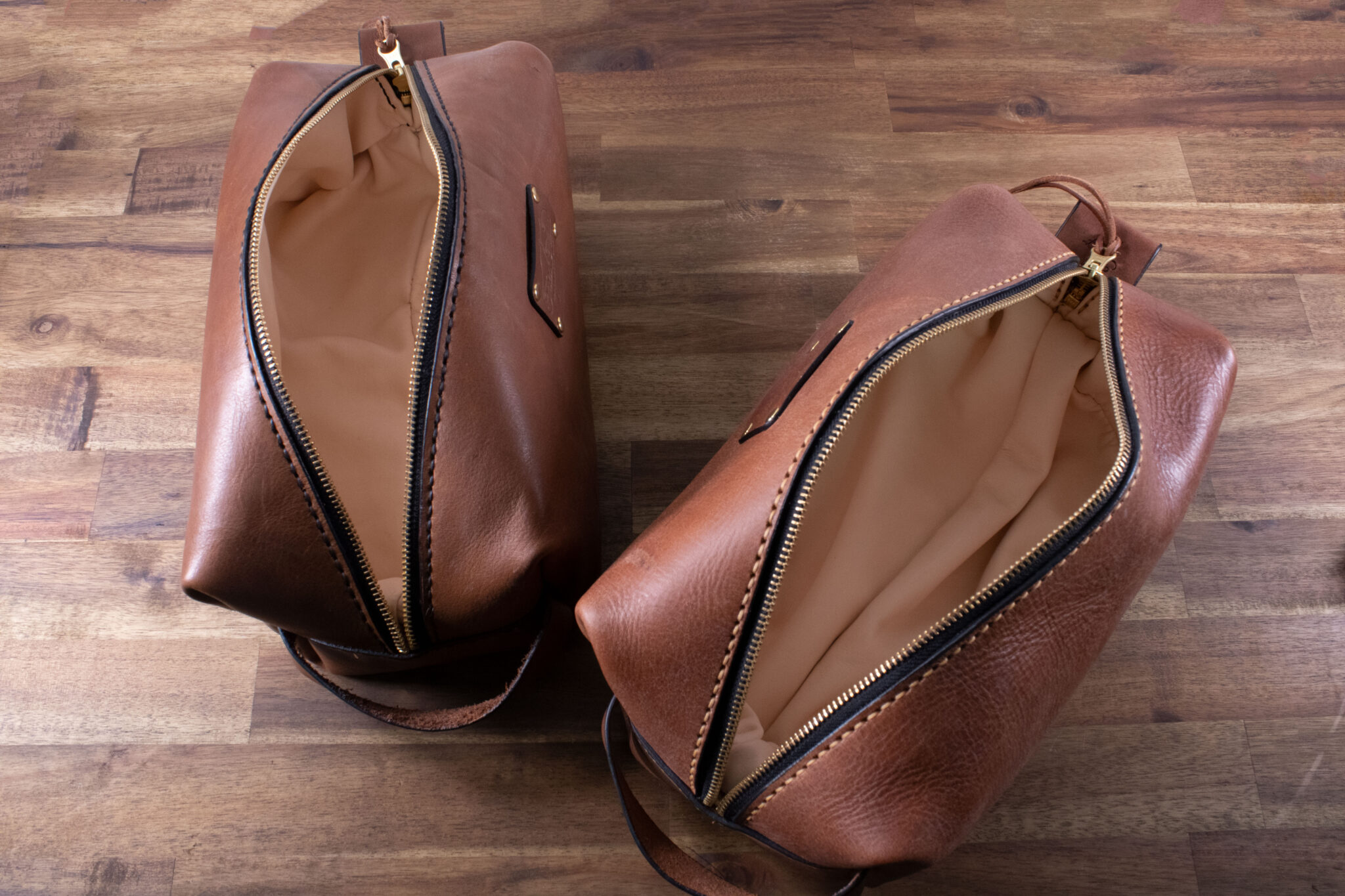 Product image of FredFloris full-grain leather travel dopp kit Toiletry bag