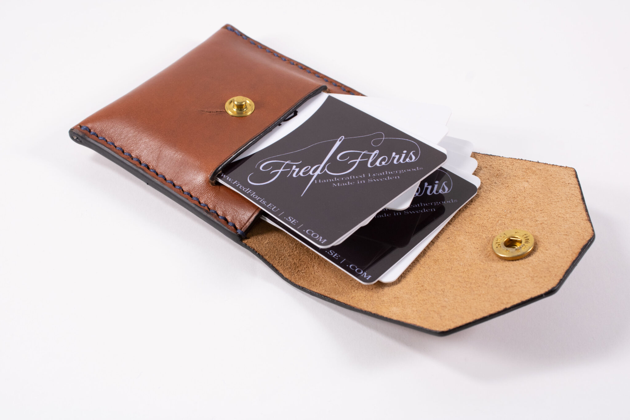 Product image of FredFloris slim leather credit card wallet