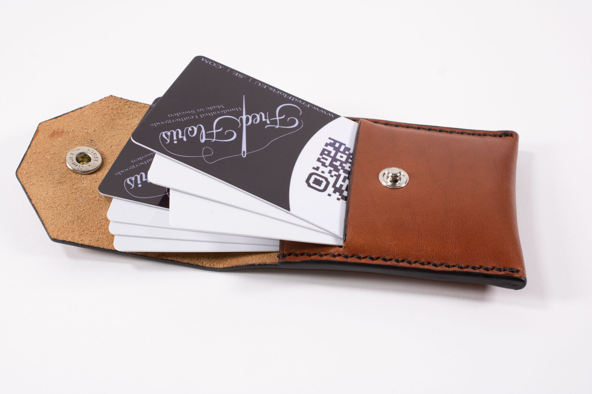 Product image of FredFloris slim leather credit card wallet