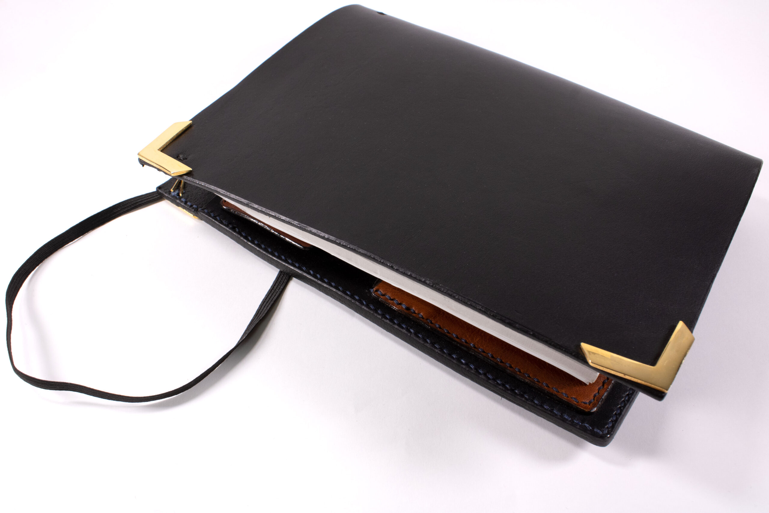 Imagen del producto FredFloris Funda de diario A5 recargable de cuero hecha a mano