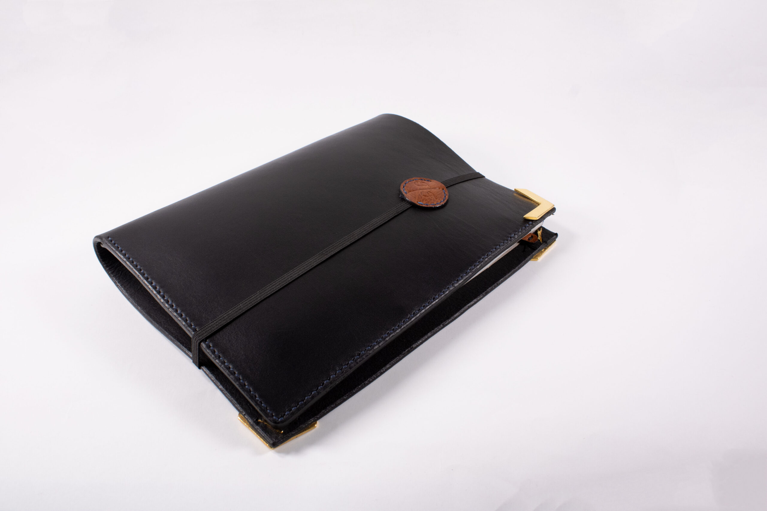 Imagen del producto FredFloris Funda de diario A5 recargable de cuero hecha a mano