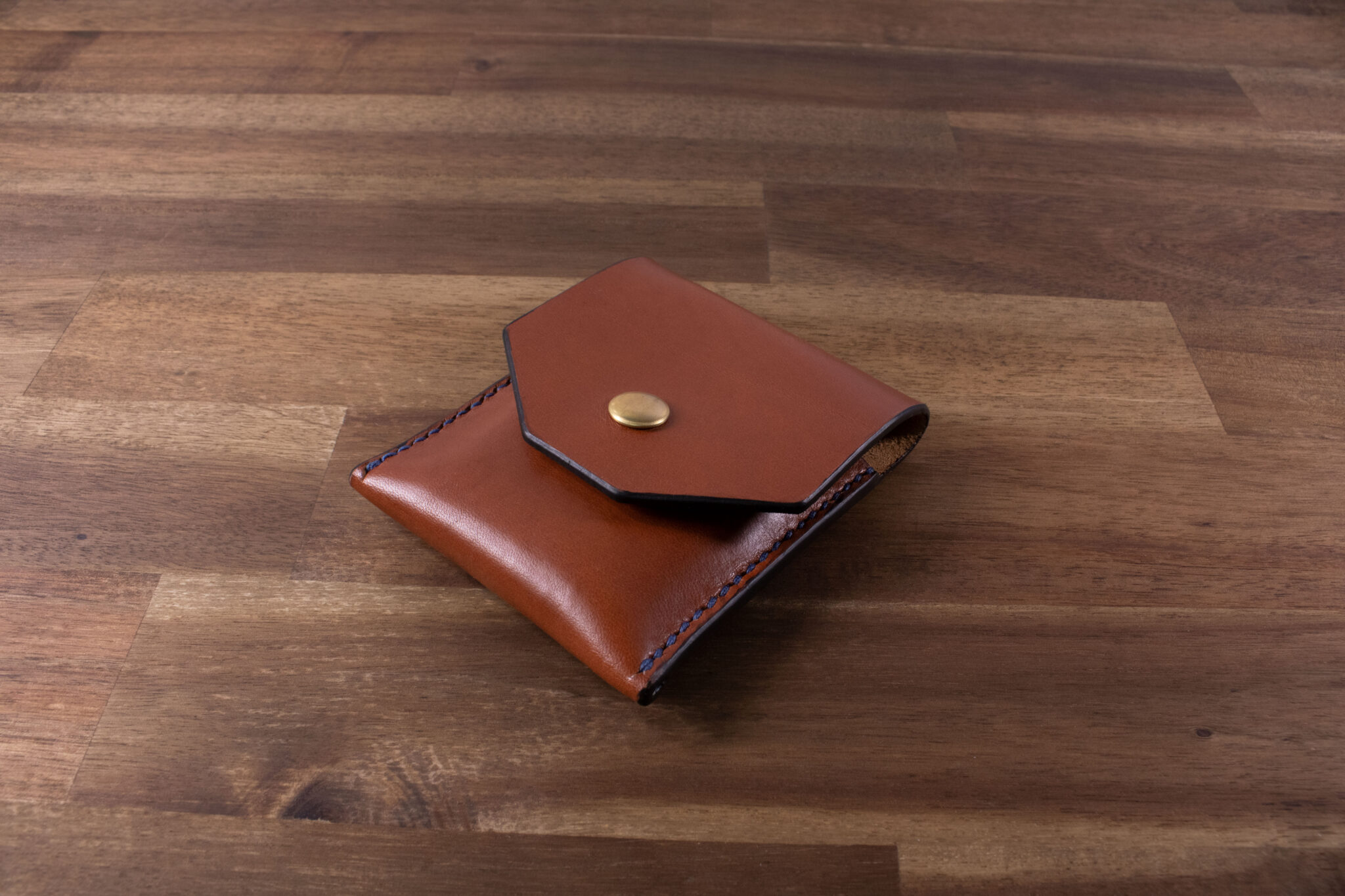 Product image of FredFloris slim leather credit card wallet