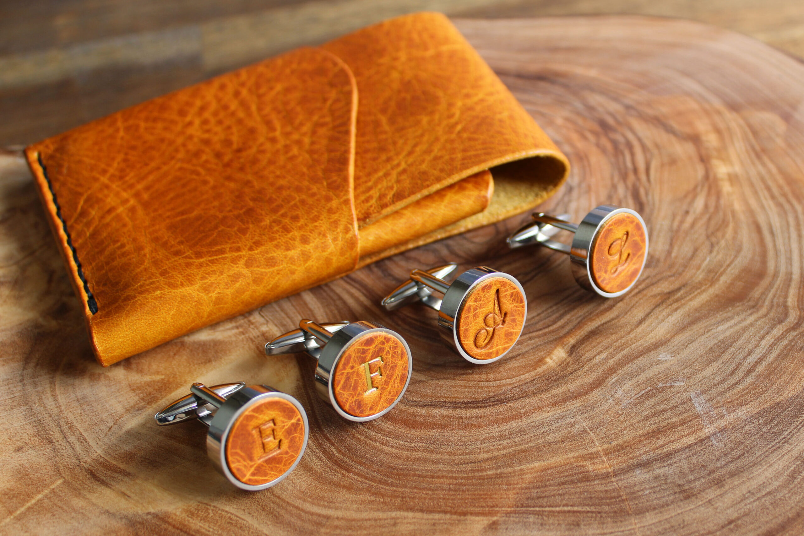 Produktbillede af FredFloris Skjortemanchetknapper i brunt læder