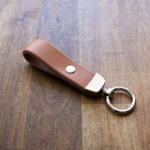 Product image of FredFloris full-grain leather key ring